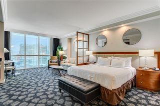 135 East Harmon Avenue 2211, Las Vegas, NV 89109