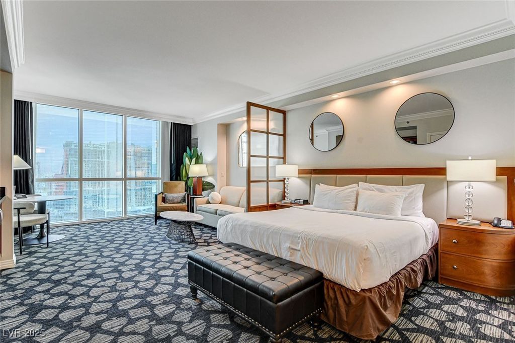 135 East Harmon Avenue 2211, Las Vegas, NV 89109