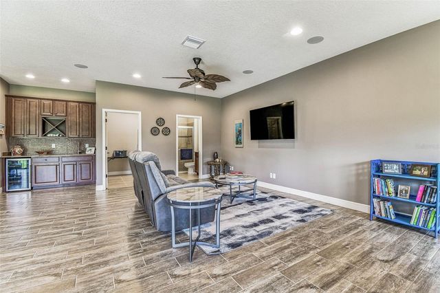 1580 LAVELLO LANE, Palm Harbor, FL 34683