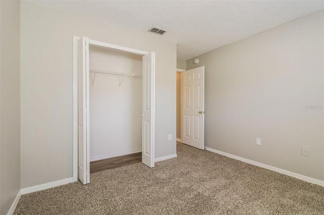 7141 SANDYWOOD COURT, New Port Richey, FL 34654