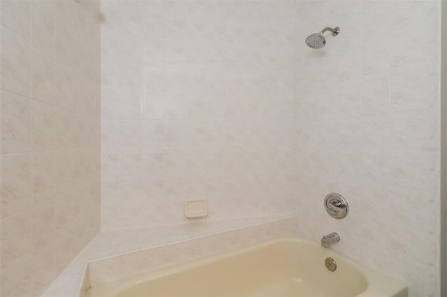 7141 SANDYWOOD COURT, New Port Richey, FL 34654