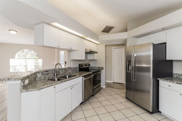7141 SANDYWOOD COURT, New Port Richey, FL 34654