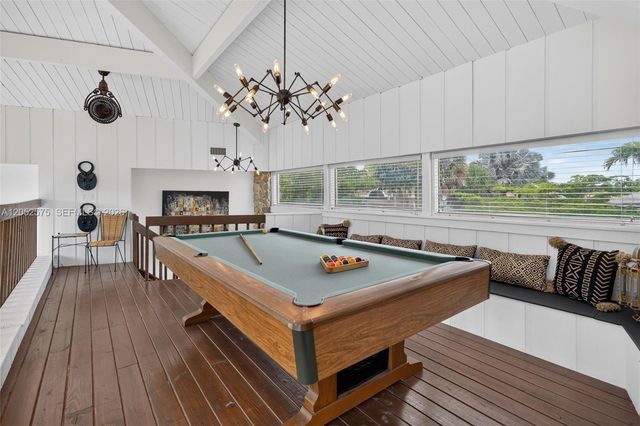 400 Sea Turtle Ter, Plantation, FL 33324
