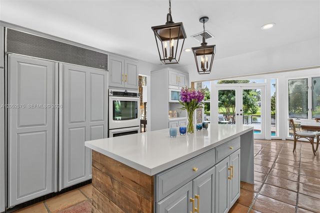 400 Sea Turtle Ter, Plantation, FL 33324