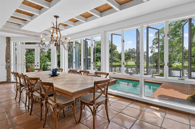 400 Sea Turtle Ter, Plantation, FL 33324