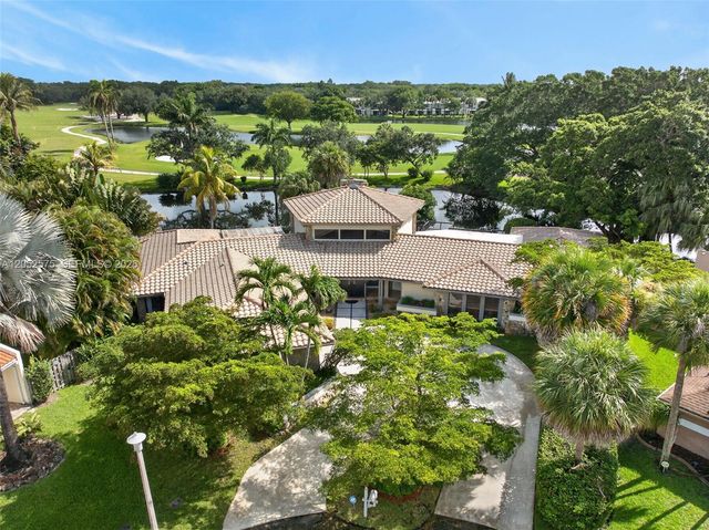 400 Sea Turtle Ter, Plantation, FL 33324