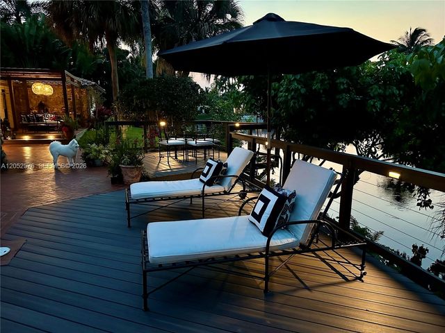 400 Sea Turtle Ter, Plantation, FL 33324
