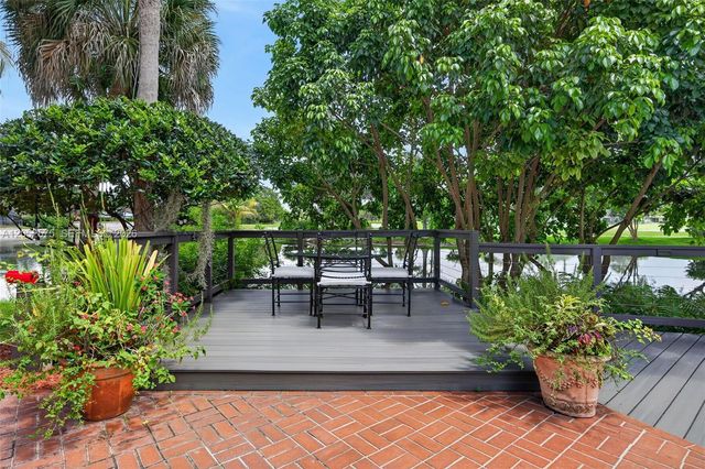 400 Sea Turtle Ter, Plantation, FL 33324