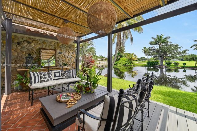 400 Sea Turtle Ter, Plantation, FL 33324