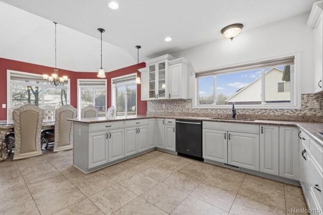 28796 Liparoto Boulevard, Huron Charter Township, MI 48134