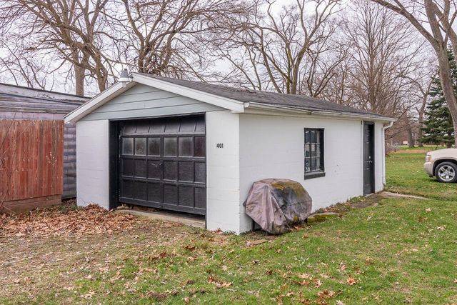 401 W Saint Marys Street, Decatur, MI 49045