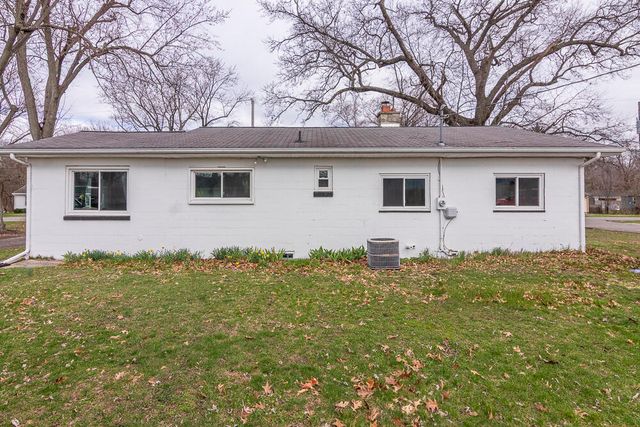 401 W Saint Marys Street, Decatur, MI 49045