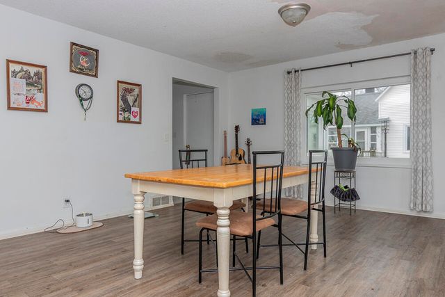 401 W Saint Marys Street, Decatur, MI 49045
