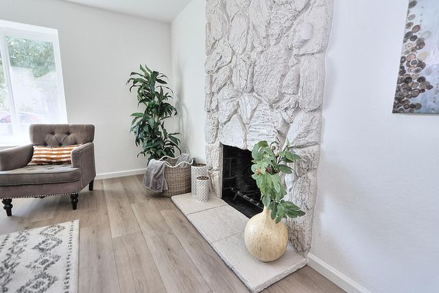 7821 Dove Creek Ct, Sacramento, CA 95828