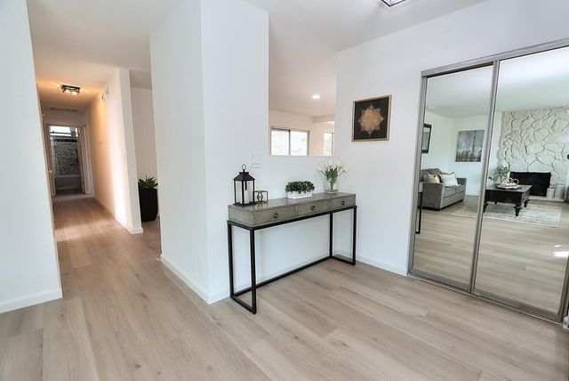 7821 Dove Creek Ct, Sacramento, CA 95828