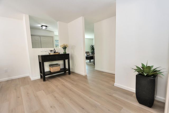 7821 Dove Creek Ct, Sacramento, CA 95828