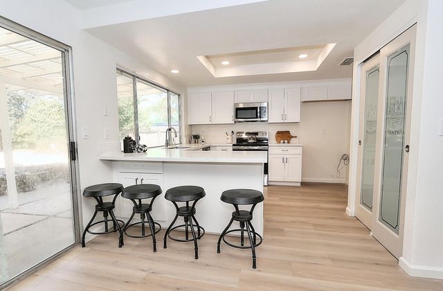 7821 Dove Creek Ct, Sacramento, CA 95828