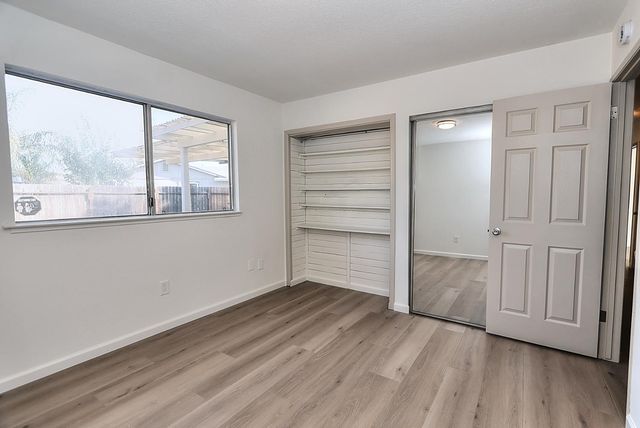 7821 Dove Creek Ct, Sacramento, CA 95828