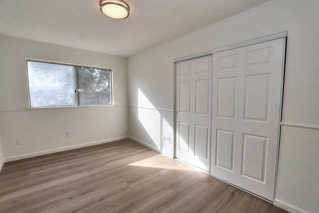 7821 Dove Creek Ct, Sacramento, CA 95828