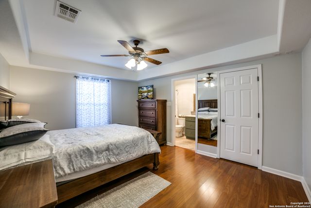 1131 ALAMETOS, San Antonio, TX 78201