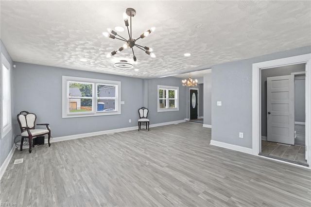 1250 27th ST, Newport News, VA 23607