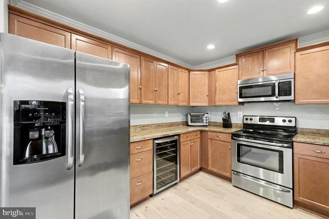 2804 7TH ST, Sparrows Point, MD 21219