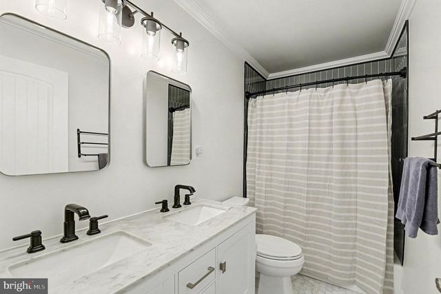 2804 7TH ST, Sparrows Point, MD 21219