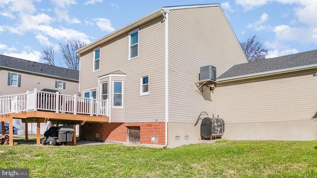 2804 7TH ST, Sparrows Point, MD 21219