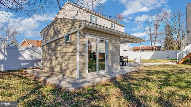 2804 7TH ST, Sparrows Point, MD 21219