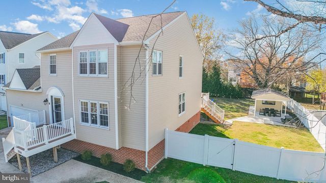 2804 7TH ST, Sparrows Point, MD 21219