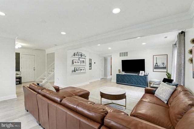 2804 7TH ST, Sparrows Point, MD 21219