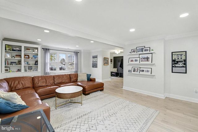 2804 7TH ST, Sparrows Point, MD 21219