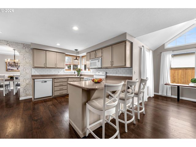 14707 Ne 2ND Ave, Vancouver, WA 98685