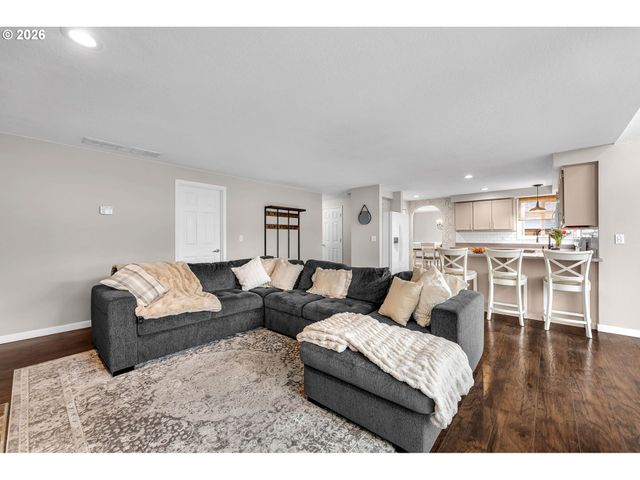 14707 Ne 2ND Ave, Vancouver, WA 98685