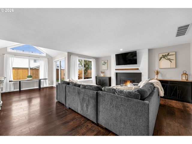 14707 Ne 2ND Ave, Vancouver, WA 98685