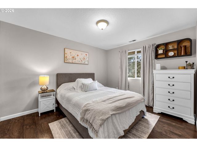 14707 Ne 2ND Ave, Vancouver, WA 98685