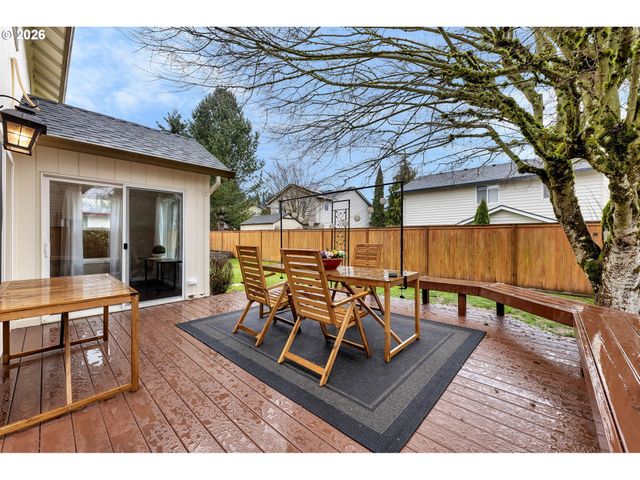 14707 Ne 2ND Ave, Vancouver, WA 98685