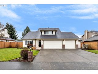 14707 Ne 2ND Ave, Vancouver, WA 98685