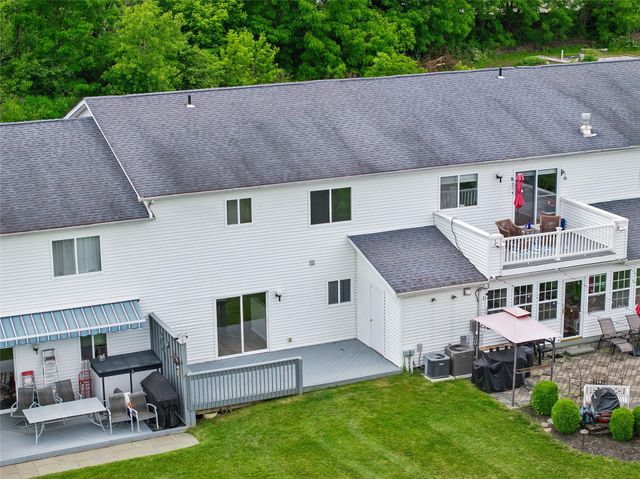 221 Tamerisk Lane, New Windsor, NY 12553