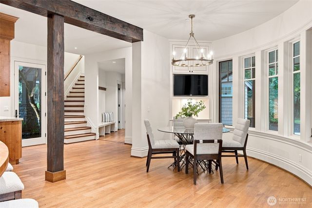 24950 SE Old Black Nugget Road, Issaquah, WA 98029