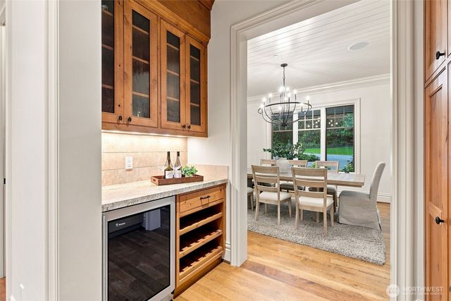 24950 SE Old Black Nugget Road, Issaquah, WA 98029