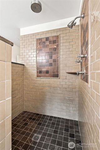 24950 SE Old Black Nugget Road, Issaquah, WA 98029