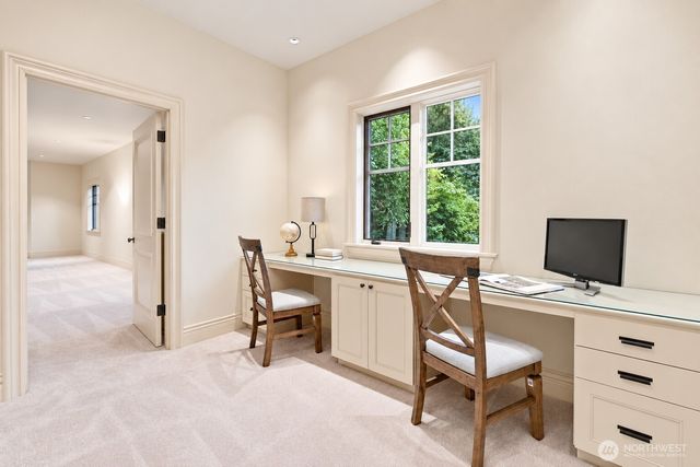 24950 SE Old Black Nugget Road, Issaquah, WA 98029