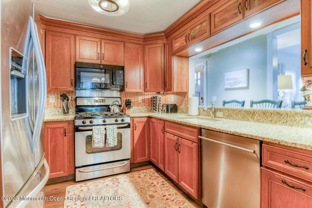 69 Franklin Avenue 1, Ocean Grove, NJ 07756