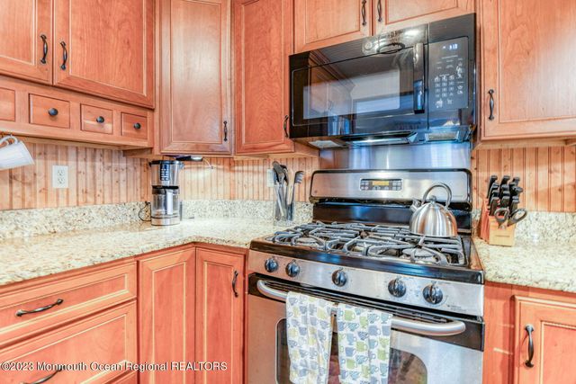 69 Franklin Avenue 1, Ocean Grove, NJ 07756