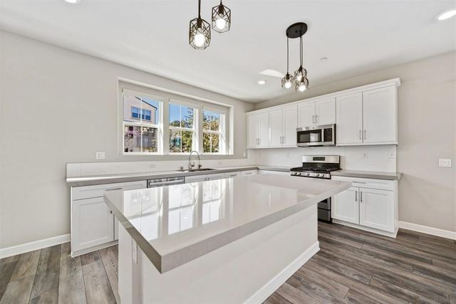 11038 Peyton Way, San Diego, CA 92129