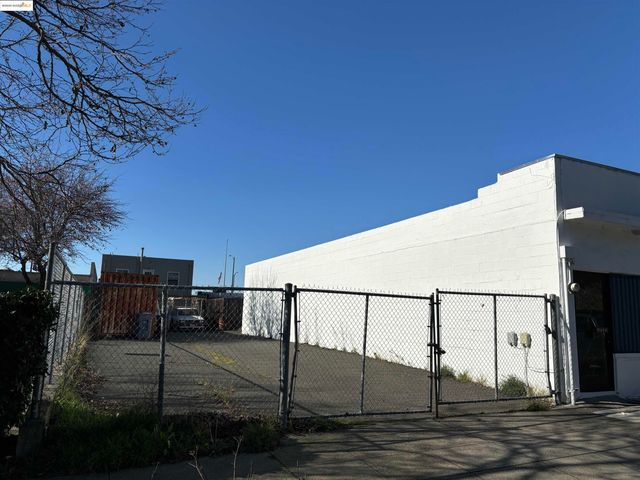 11808 San Pablo Ave, El Cerrito, CA 94530
