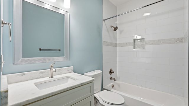 1818 14th Ave, N, Nashville, TN 37208