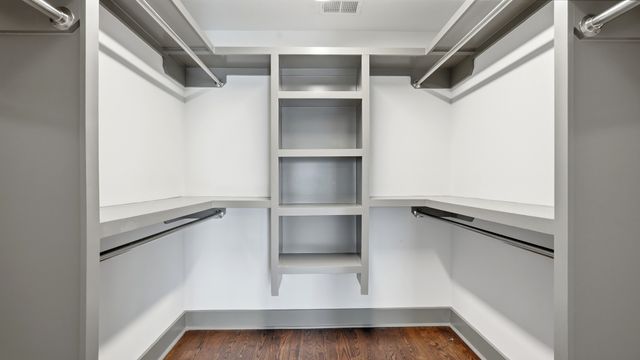 1818 14th Ave, N, Nashville, TN 37208