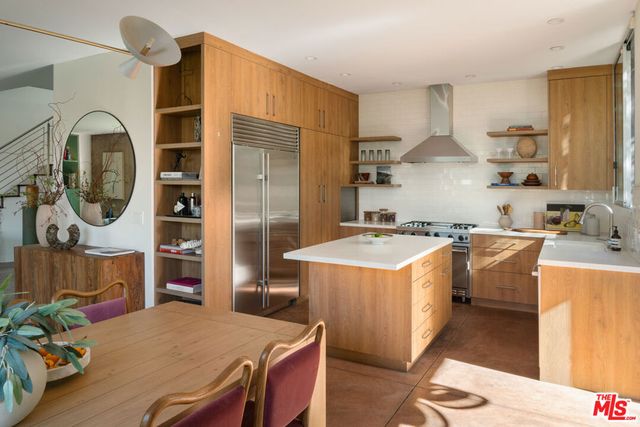 2324 Boone Avenue, Venice, CA 90291